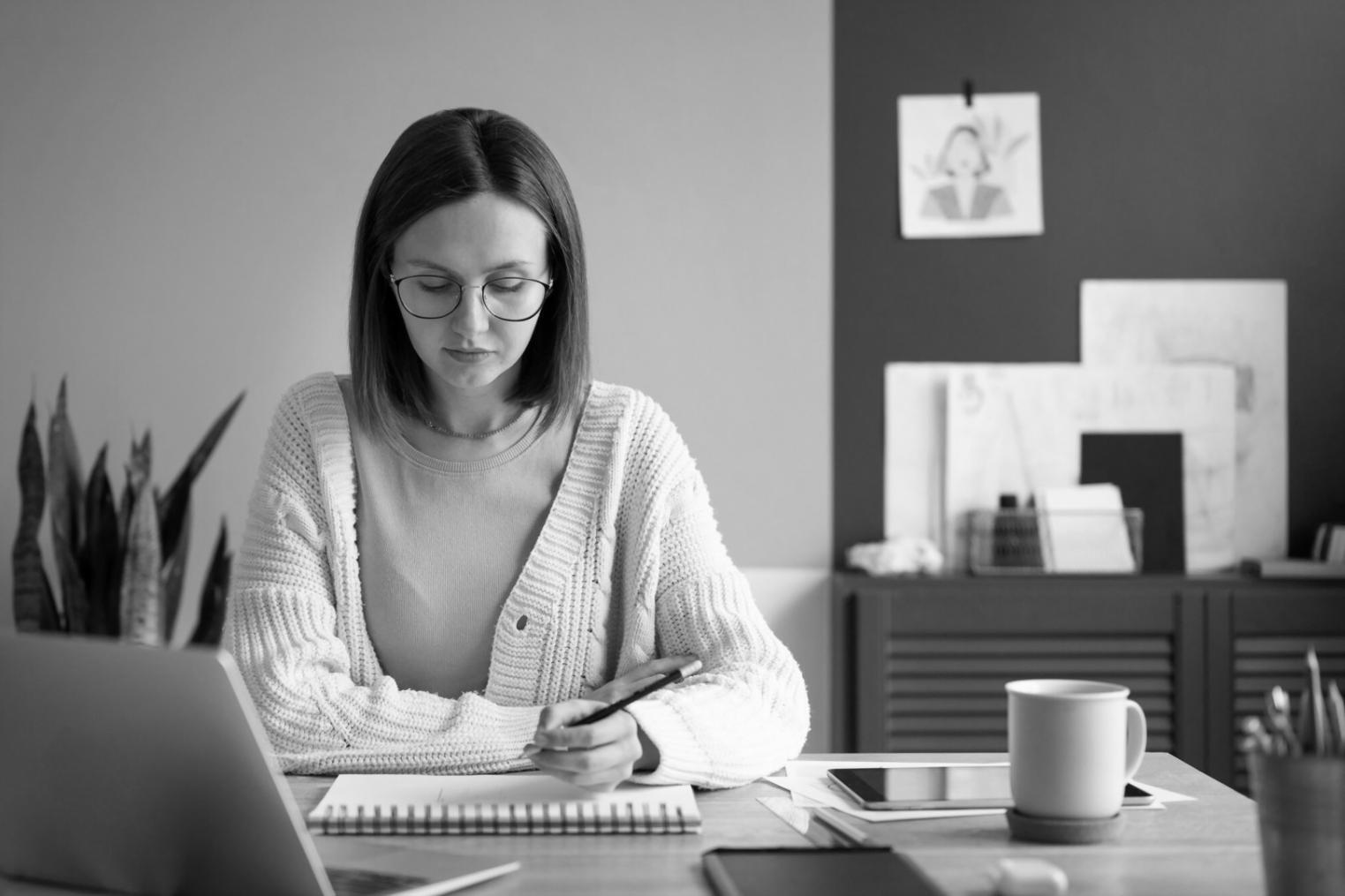 Travail d'analyse financière sur documents